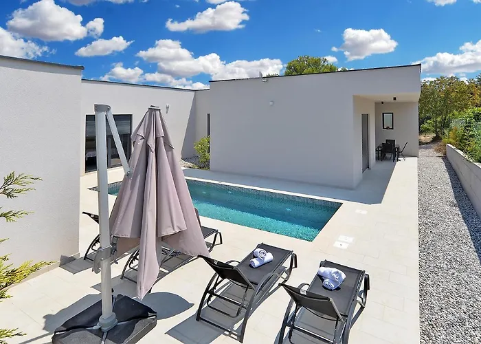 Feriehus House Vintijan 2194